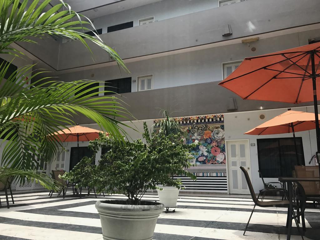 Real Avenida Hotel Tuxtla Gutiérrez Exterior foto